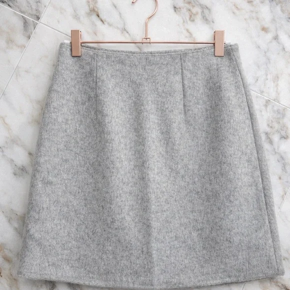 Club Monaco Grey Wool Blend A-Line Mini Skirt | Size 2 | Like New Minimal - Picture 6 of 6